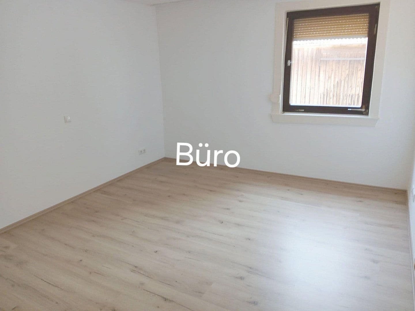 Pronájem bytu 5+1 160 m², Am Trieb 0, Aidhausen, Bavorsko Pronájem bytu 5+1 160 m², Am Trieb 0, Aidhausen, Bavorsko