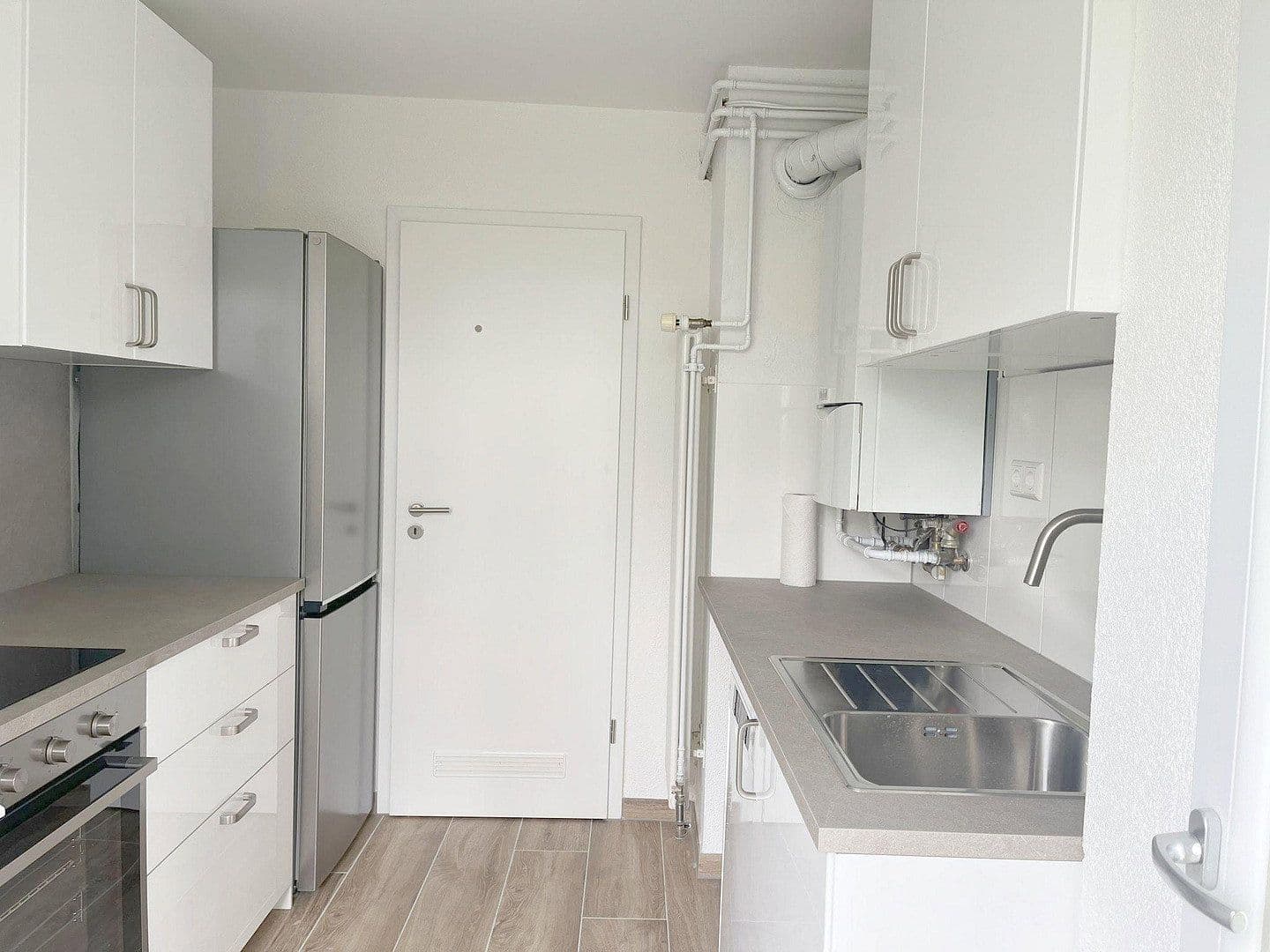Pronájem bytu 3+1 65 m², Ulm, Bádensko-Württembersko Pronájem bytu 3+1 65 m², Ulm, Bádensko-Württembersko