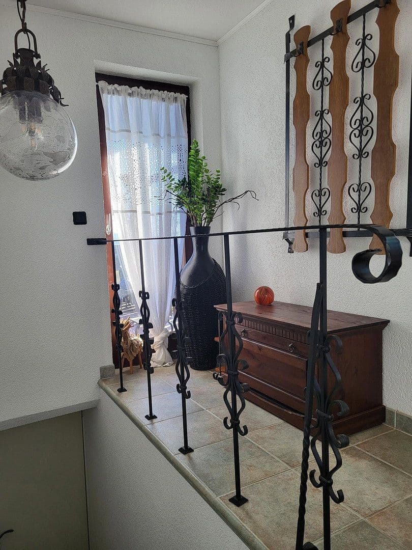 Prodej domu 122 m², pozemek 590 m², Spiegelau, Bavorsko Prodej domu 122 m², pozemek 590 m², Spiegelau, Bavorsko