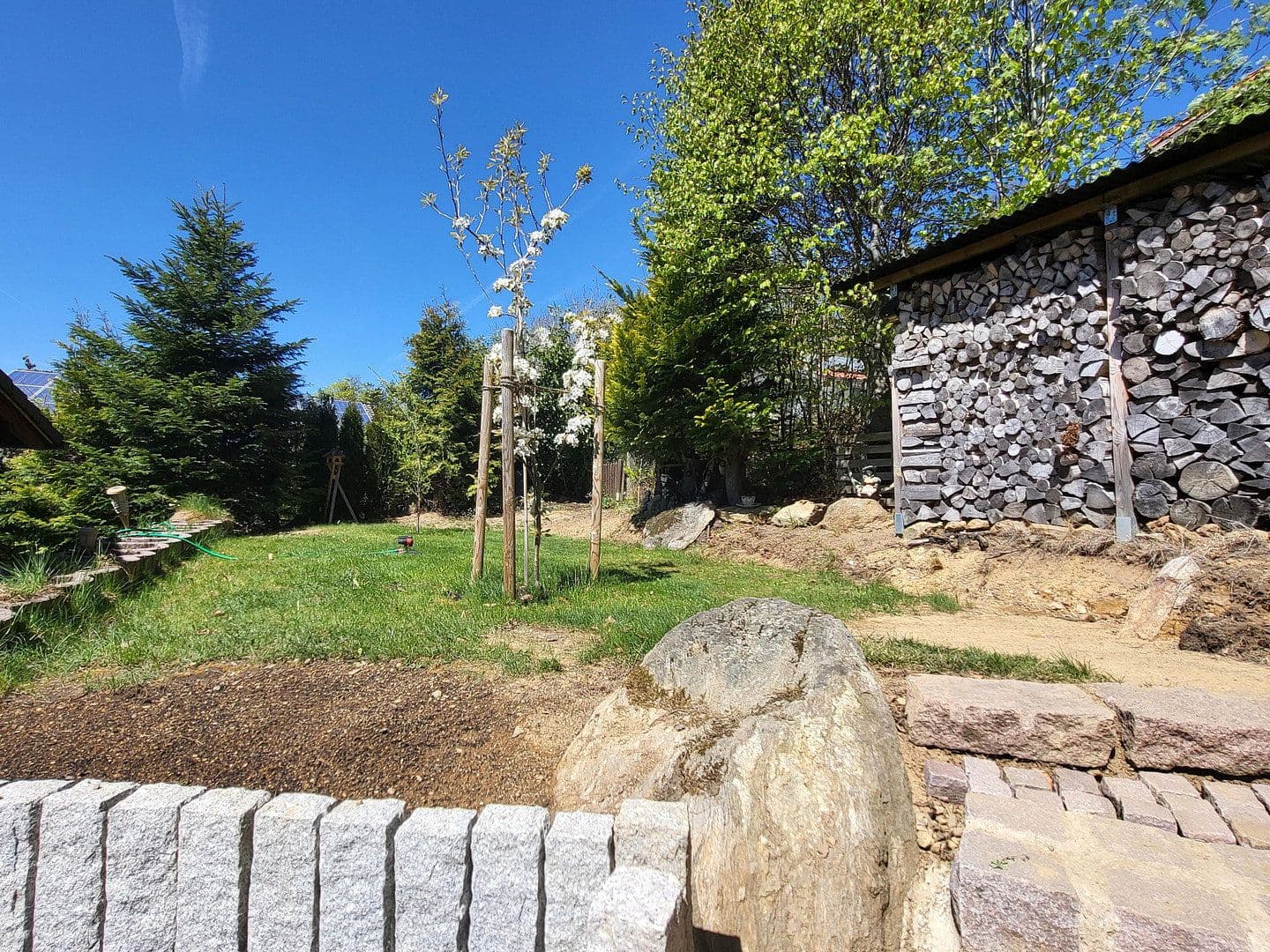 Prodej domu 122 m², pozemek 590 m², Spiegelau, Bavorsko Prodej domu 122 m², pozemek 590 m², Spiegelau, Bavorsko