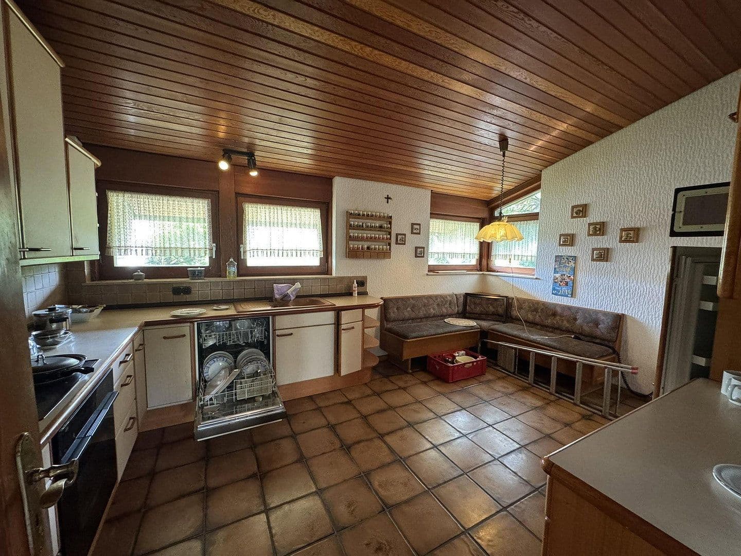 Prodej domu 226 m², pozemek 620 m², Ashfordstr. 20, Bad Münstereifel, Severní Porýní-Vestfálsko Prodej domu 226 m², pozemek 620 m², Ashfordstr. 20, Bad Münstereifel, Severní Porýní-Vestfálsko