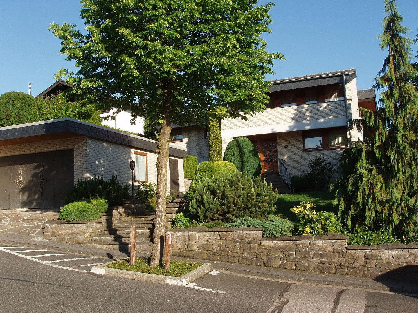 Prodej domu 226 m², pozemek 620 m², Ashfordstr. 20, Bad Münstereifel, Severní Porýní-Vestfálsko Prodej domu 226 m², pozemek 620 m², Ashfordstr. 20, Bad Münstereifel, Severní Porýní-Vestfálsko