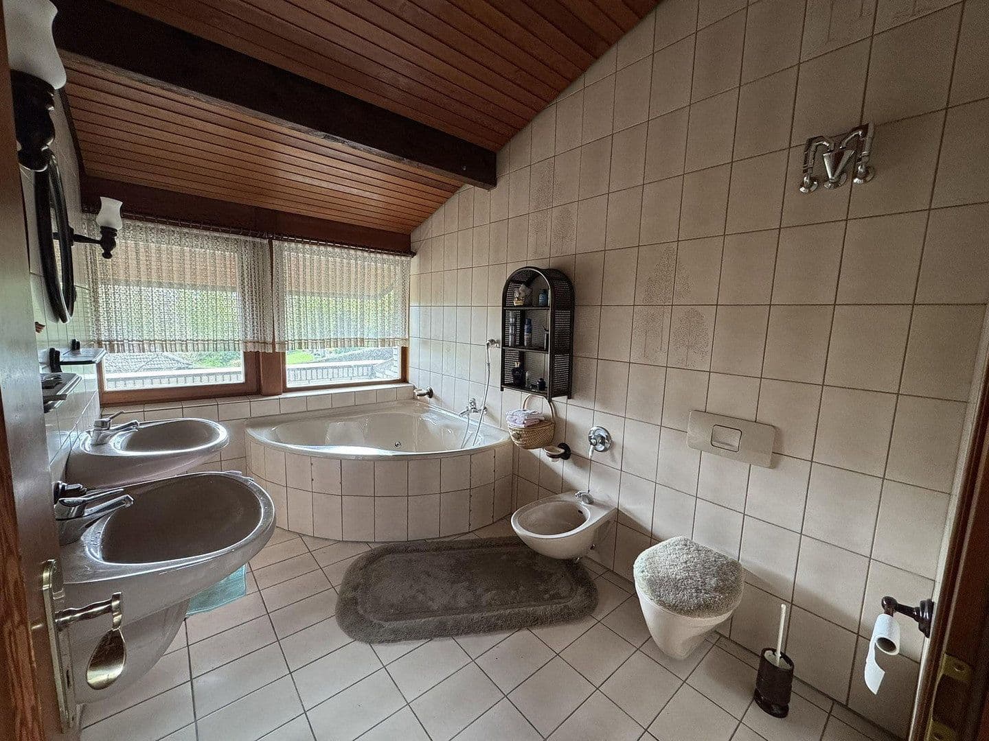 Prodej domu 226 m², pozemek 620 m², Ashfordstr. 20, Bad Münstereifel, Severní Porýní-Vestfálsko Prodej domu 226 m², pozemek 620 m², Ashfordstr. 20, Bad Münstereifel, Severní Porýní-Vestfálsko