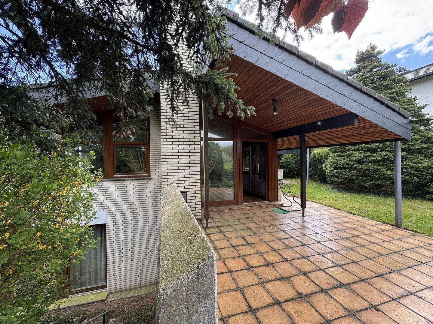 Prodej domu 226 m², pozemek 620 m², Ashfordstr. 20, Bad Münstereifel, Severní Porýní-Vestfálsko Prodej domu 226 m², pozemek 620 m², Ashfordstr. 20, Bad Münstereifel, Severní Porýní-Vestfálsko