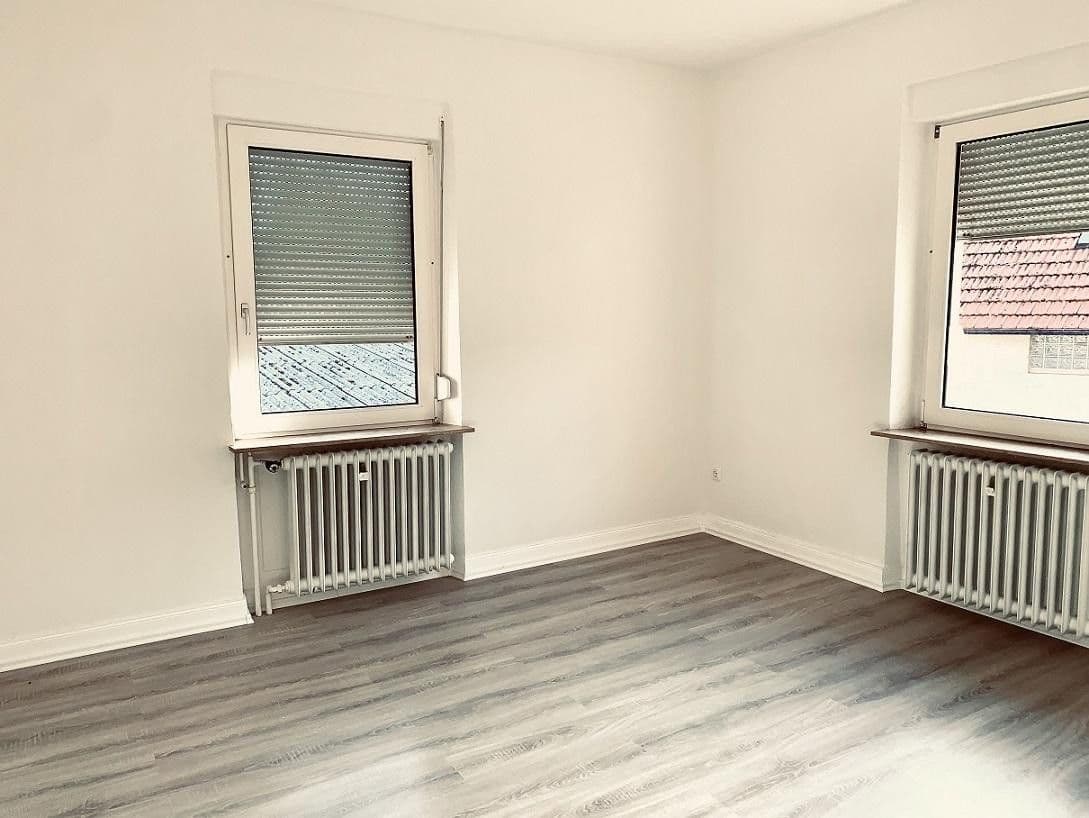 Pronájem domu 216 m², pozemek 350 m², Wallertheim, Porýní-Falc Pronájem domu 216 m², pozemek 350 m², Wallertheim, Porýní-Falc