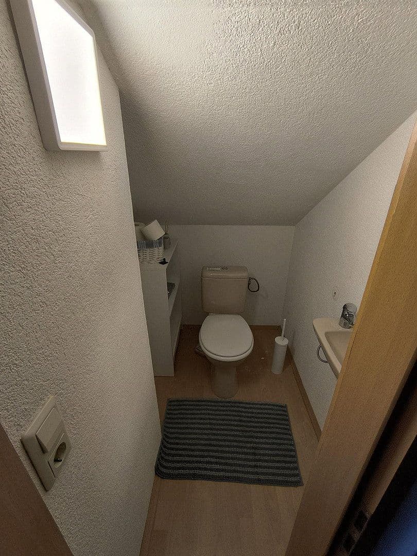 Pronájem bytu 4+1 98 m², Abendstr. 15 b, Magdeburg, Sasko-Anhaltsko Pronájem bytu 4+1 98 m², Abendstr. 15 b, Magdeburg, Sasko-Anhaltsko