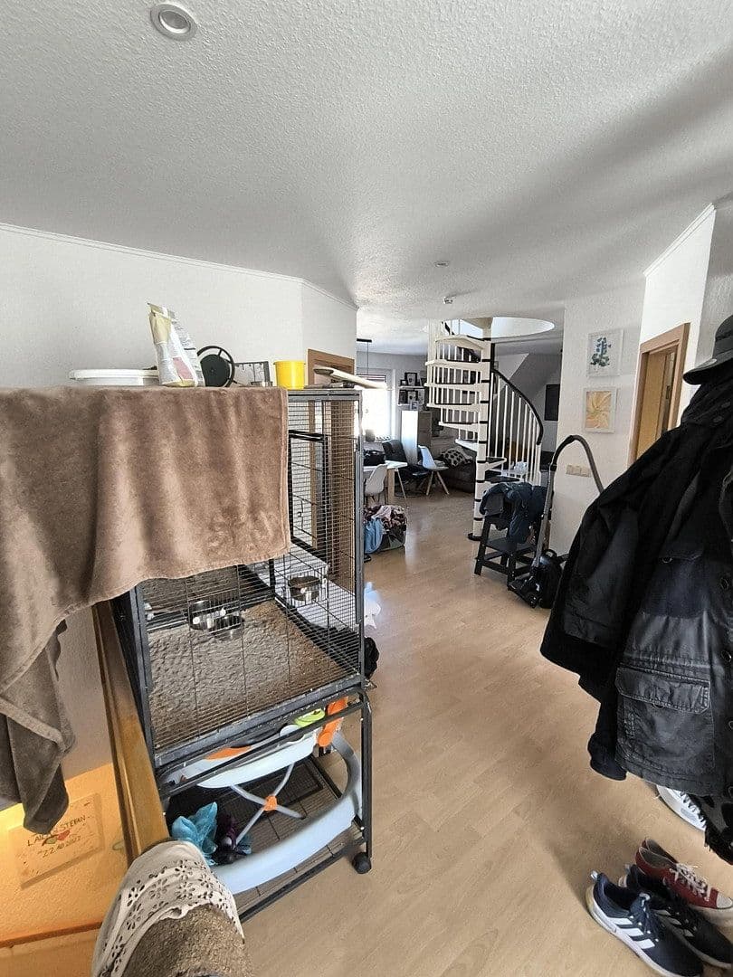 Pronájem bytu 4+1 98 m², Abendstr. 15 b, Magdeburg, Sasko-Anhaltsko Pronájem bytu 4+1 98 m², Abendstr. 15 b, Magdeburg, Sasko-Anhaltsko