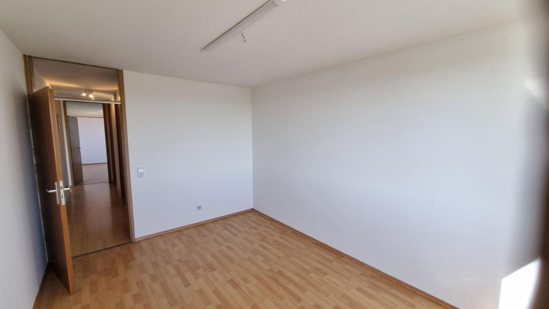 Prodej bytu 3+kk 84 m², Kornwestheim, Bádensko-Württembersko Prodej bytu 3+kk 84 m², Kornwestheim, Bádensko-Württembersko