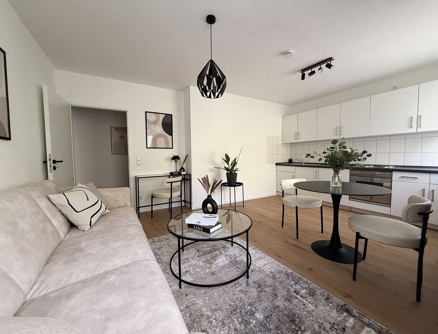 Pronájem bytu 2+1 45 m², Nürnberg, Bavorsko Pronájem bytu 2+1 45 m², Nürnberg, Bavorsko