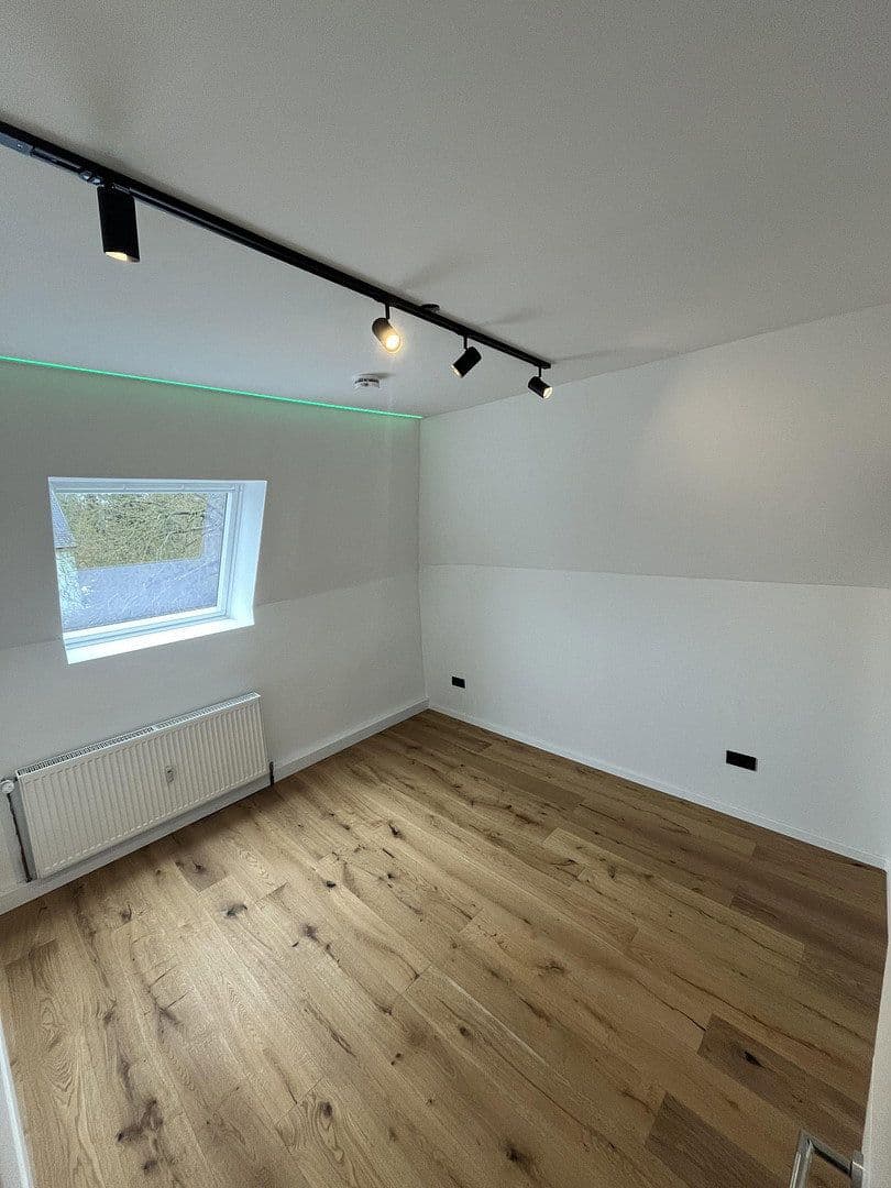 Pronájem bytu 2+1 35 m², Steinhammerstraße 109, Dortmund, Severní Porýní-Vestfálsko Pronájem bytu 2+1 35 m², Steinhammerstraße 109, Dortmund, Severní Porýní-Vestfálsko