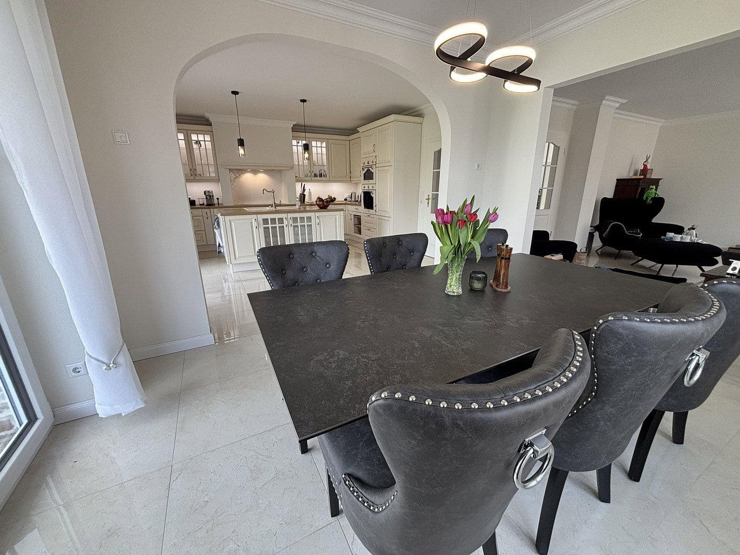 Prodej domu 197 m², pozemek 859 m², Kührstedter Weg 11, Geestland, Dolní Sasko Prodej domu 197 m², pozemek 859 m², Kührstedter Weg 11, Geestland, Dolní Sasko