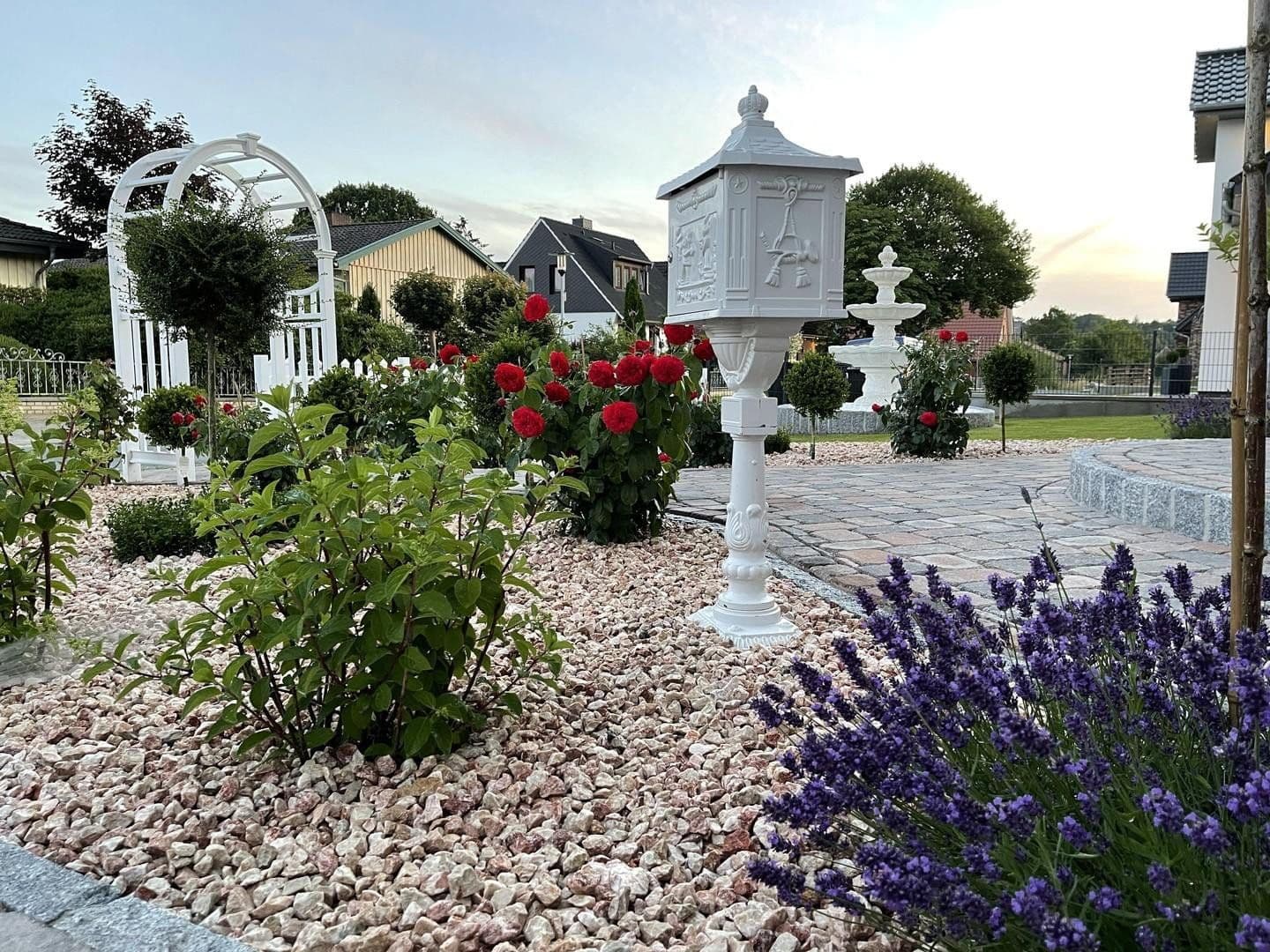 Prodej domu 197 m², pozemek 859 m², Kührstedter Weg 11, Geestland, Dolní Sasko Prodej domu 197 m², pozemek 859 m², Kührstedter Weg 11, Geestland, Dolní Sasko