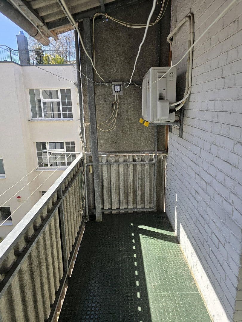 Prodej bytu 3+1 69 m², Hasenbergstrasee 99A, Stuttgart, Bádensko-Württembersko Prodej bytu 3+1 69 m², Hasenbergstrasee 99A, Stuttgart, Bádensko-Württembersko