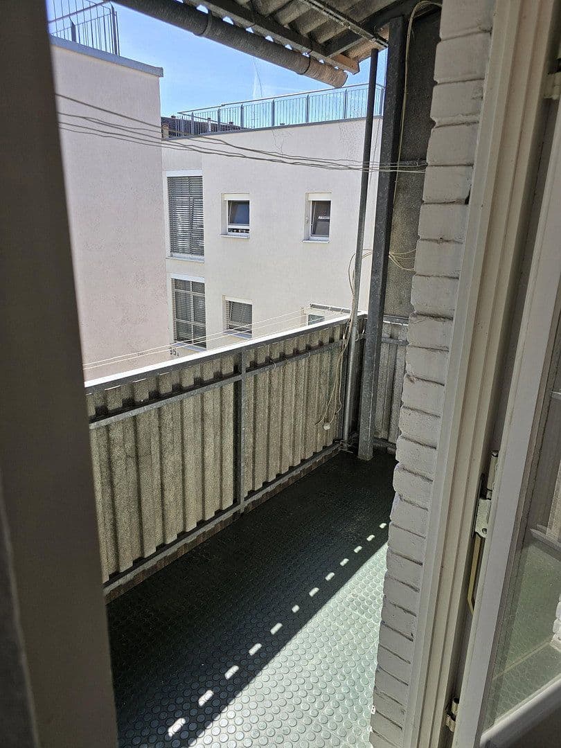 Prodej bytu 3+1 69 m², Hasenbergstrasee 99A, Stuttgart, Bádensko-Württembersko Prodej bytu 3+1 69 m², Hasenbergstrasee 99A, Stuttgart, Bádensko-Württembersko