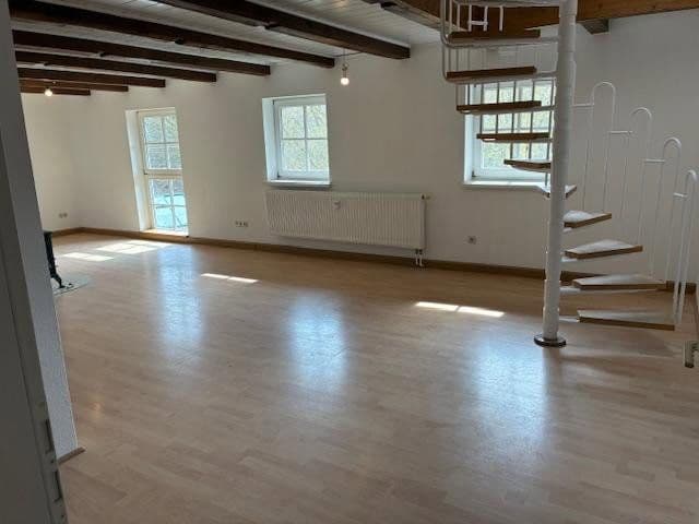 Pronájem bytu 3+kk 129 m², Alte Dorfstraße 1a, Seesen, Dolní Sasko Pronájem bytu 3+kk 129 m², Alte Dorfstraße 1a, Seesen, Dolní Sasko