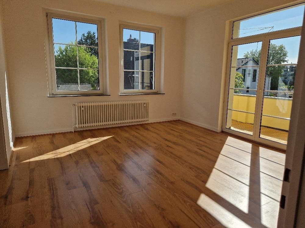 Pronájem bytu 4+1 139 m², Siegburg, Severní Porýní-Vestfálsko Pronájem bytu 4+1 139 m², Siegburg, Severní Porýní-Vestfálsko