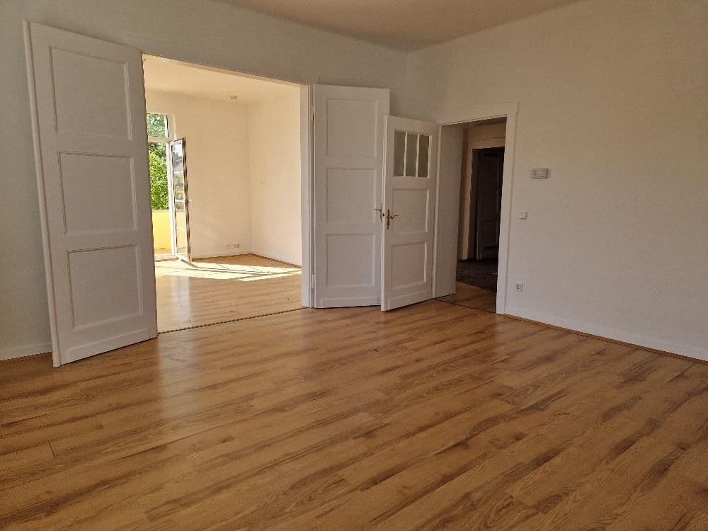 Pronájem bytu 4+1 139 m², Siegburg, Severní Porýní-Vestfálsko Pronájem bytu 4+1 139 m², Siegburg, Severní Porýní-Vestfálsko