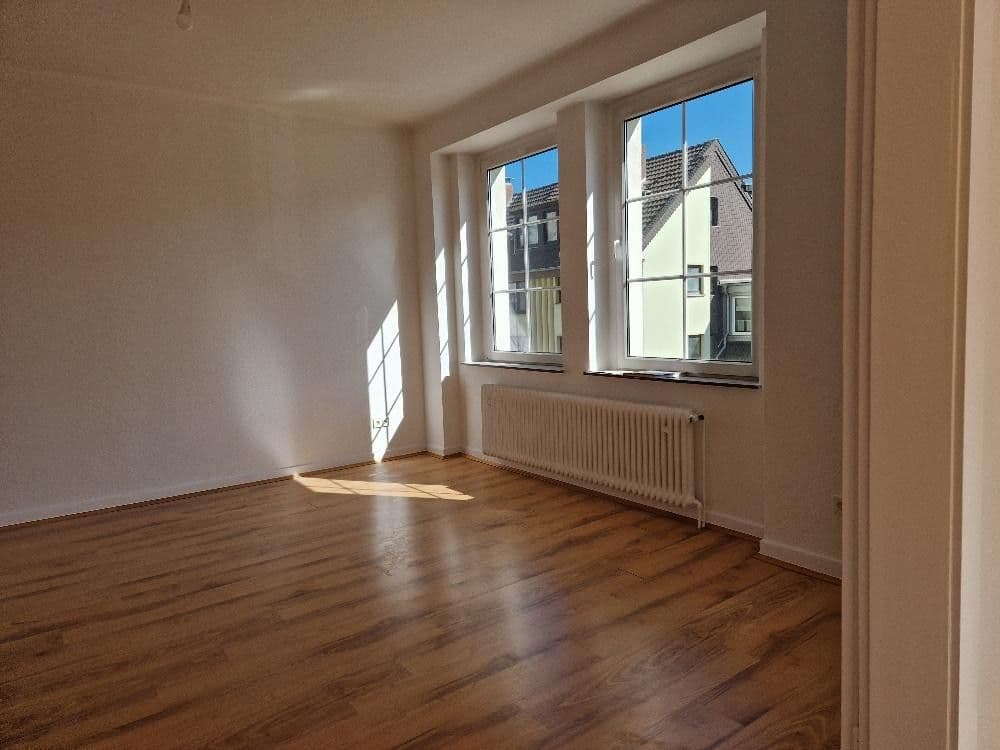 Pronájem bytu 4+1 139 m², Siegburg, Severní Porýní-Vestfálsko Pronájem bytu 4+1 139 m², Siegburg, Severní Porýní-Vestfálsko