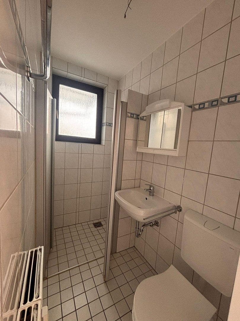 Pronájem bytu 1+1 23 m², Frankfurt, Hessen Pronájem bytu 1+1 23 m², Frankfurt, Hessen