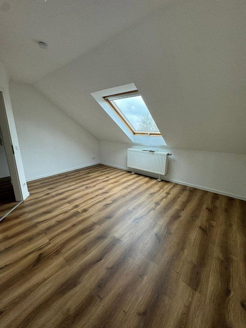 Pronájem bytu 3+1 73 m², Hohenzollern Str. 37, Recklinghausen, Severní Porýní-Vestfálsko Pronájem bytu 3+1 73 m², Hohenzollern Str. 37, Recklinghausen, Severní Porýní-Vestfálsko