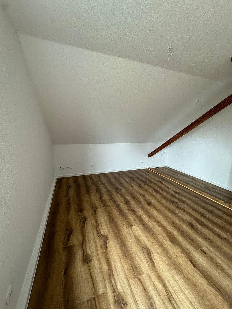 Pronájem bytu 3+1 73 m², Hohenzollern Str. 37, Recklinghausen, Severní Porýní-Vestfálsko Pronájem bytu 3+1 73 m², Hohenzollern Str. 37, Recklinghausen, Severní Porýní-Vestfálsko