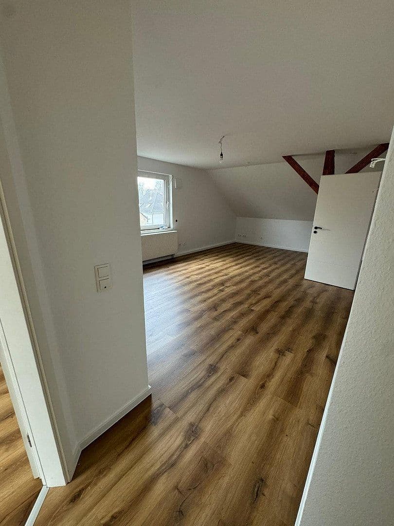 Pronájem bytu 3+1 73 m², Hohenzollern Str. 37, Recklinghausen, Severní Porýní-Vestfálsko Pronájem bytu 3+1 73 m², Hohenzollern Str. 37, Recklinghausen, Severní Porýní-Vestfálsko