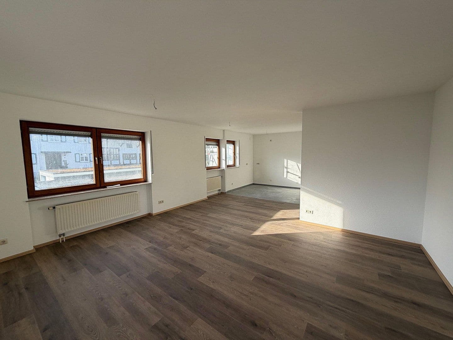 Prodej bytu 4+1 93 m², Alte Schulstr. 11, Zimmern ob Rottweil, Bádensko-Württembersko Prodej bytu 4+1 93 m², Alte Schulstr. 11, Zimmern ob Rottweil, Bádensko-Württembersko