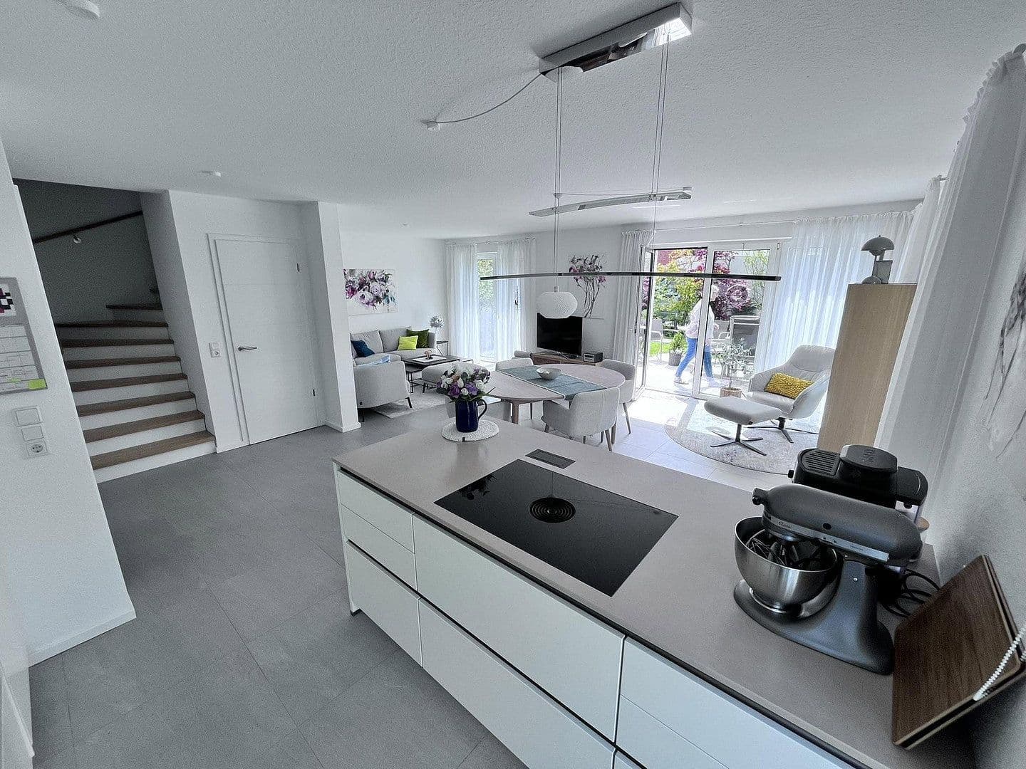 Pronájem domu 128 m², pozemek 320 m², Detmold, Severní Porýní-Vestfálsko Pronájem domu 128 m², pozemek 320 m², Detmold, Severní Porýní-Vestfálsko