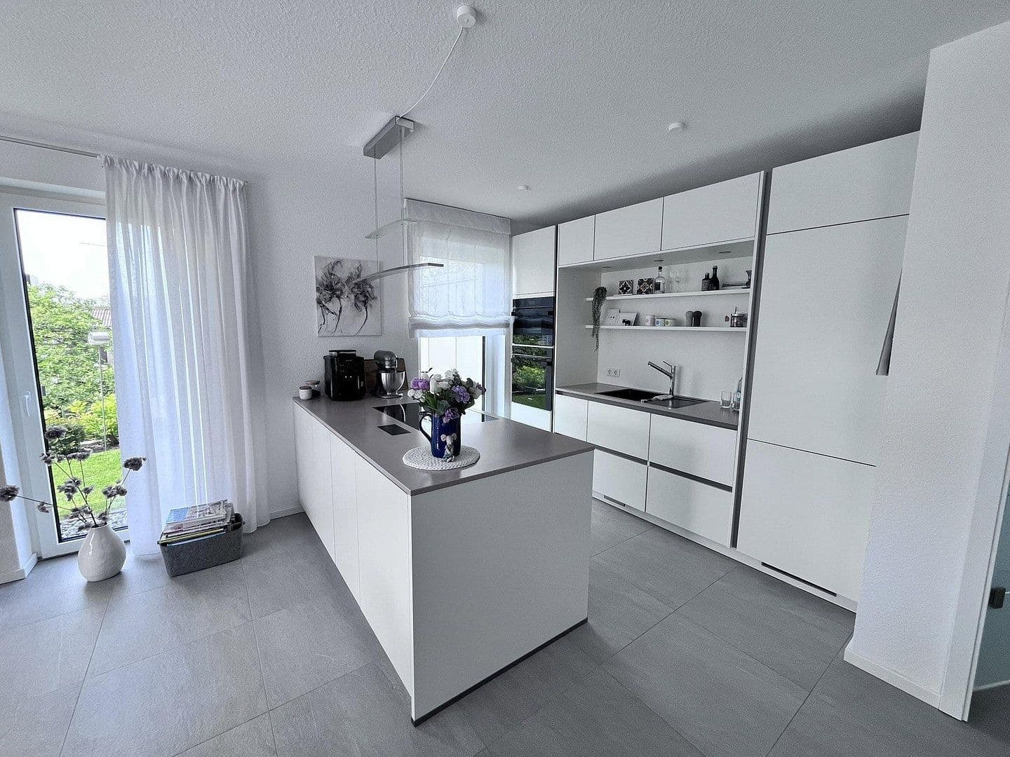 Pronájem domu 128 m², pozemek 320 m², Detmold, Severní Porýní-Vestfálsko Pronájem domu 128 m², pozemek 320 m², Detmold, Severní Porýní-Vestfálsko