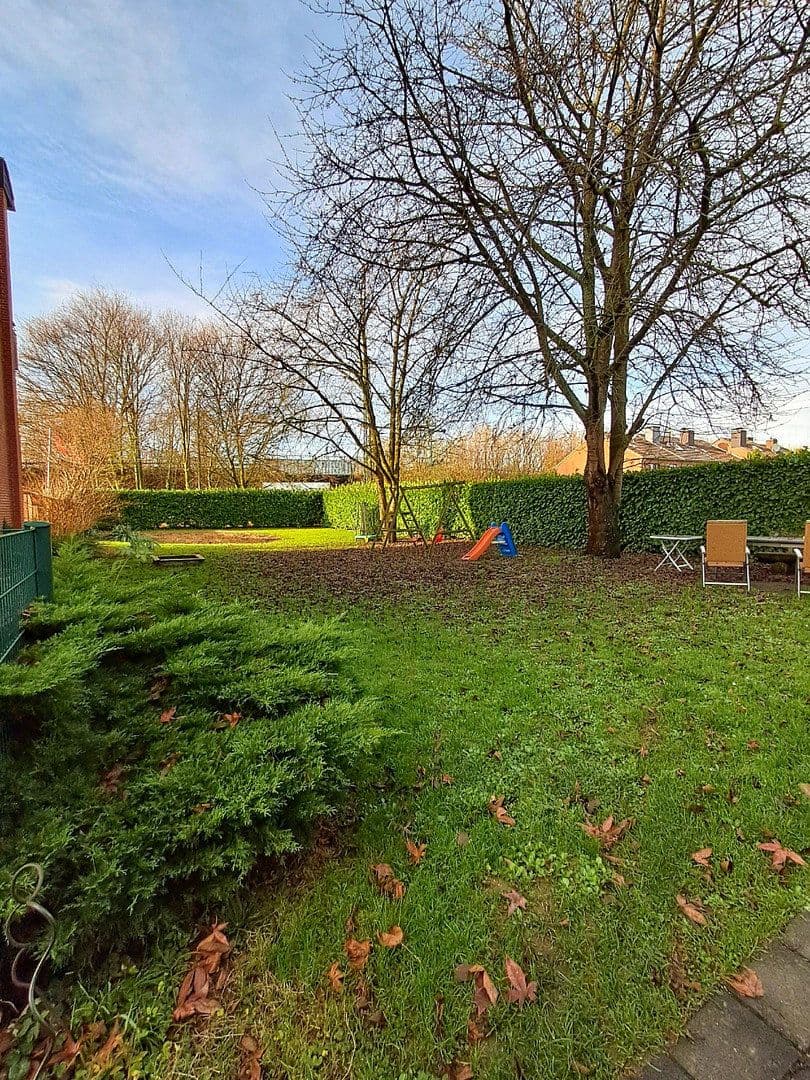 Prodej bytu 4+1 101 m², Kaarst, Severní Porýní-Vestfálsko Prodej bytu 4+1 101 m², Kaarst, Severní Porýní-Vestfálsko