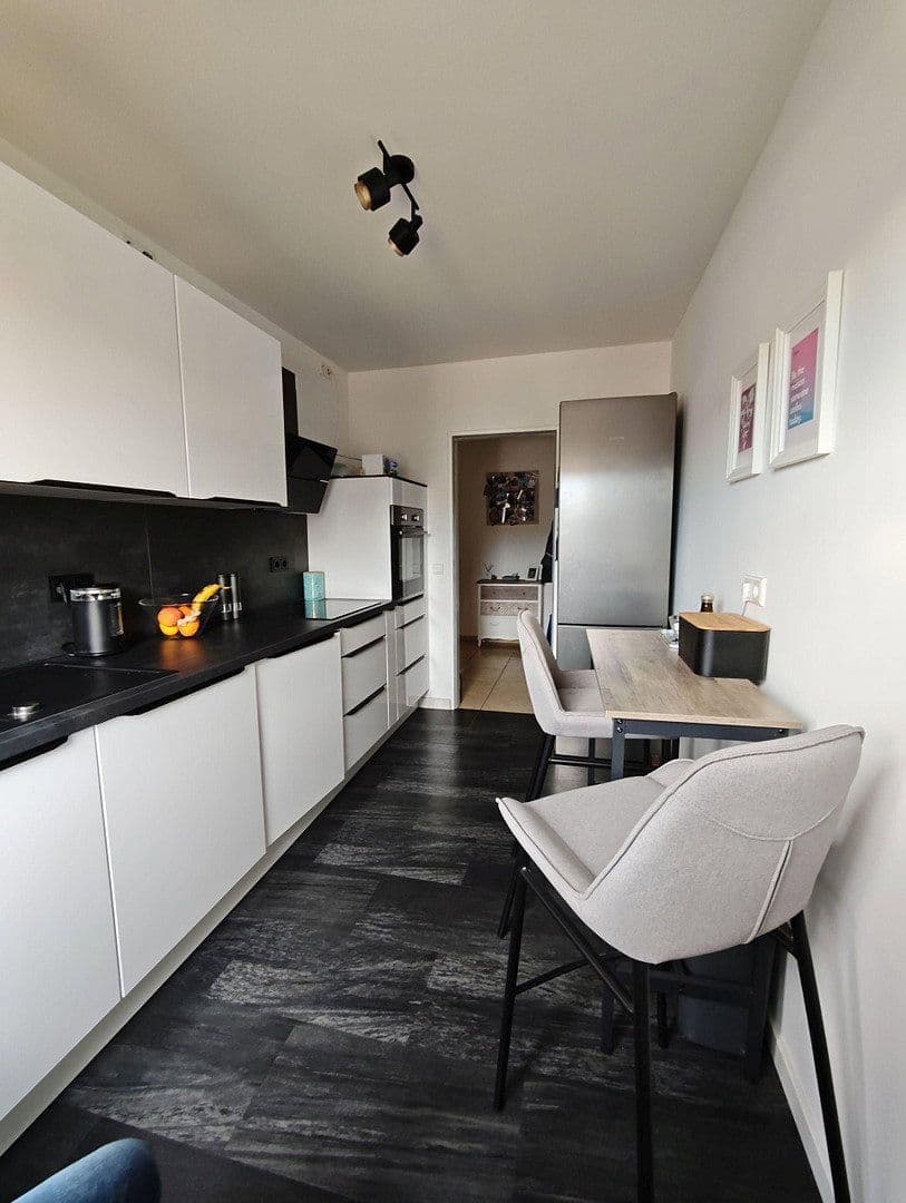 Prodej bytu 4+1 101 m², Kaarst, Severní Porýní-Vestfálsko Prodej bytu 4+1 101 m², Kaarst, Severní Porýní-Vestfálsko