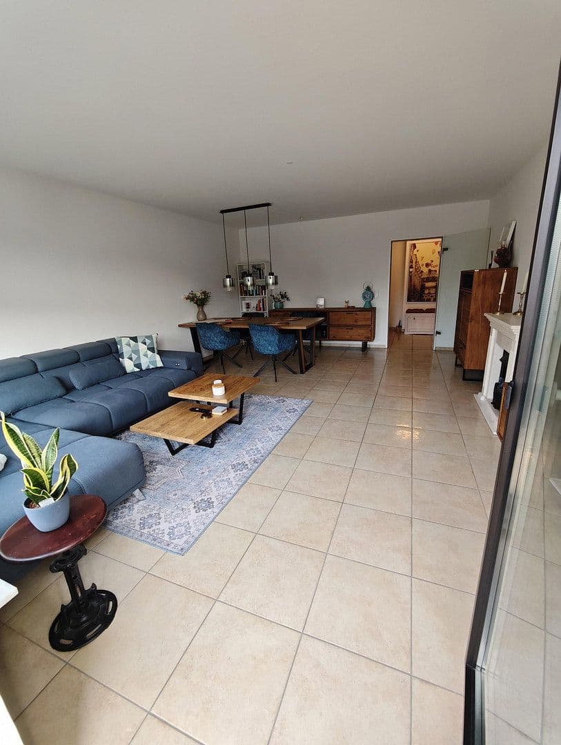 Prodej bytu 4+1 101 m², Kaarst, Severní Porýní-Vestfálsko Prodej bytu 4+1 101 m², Kaarst, Severní Porýní-Vestfálsko