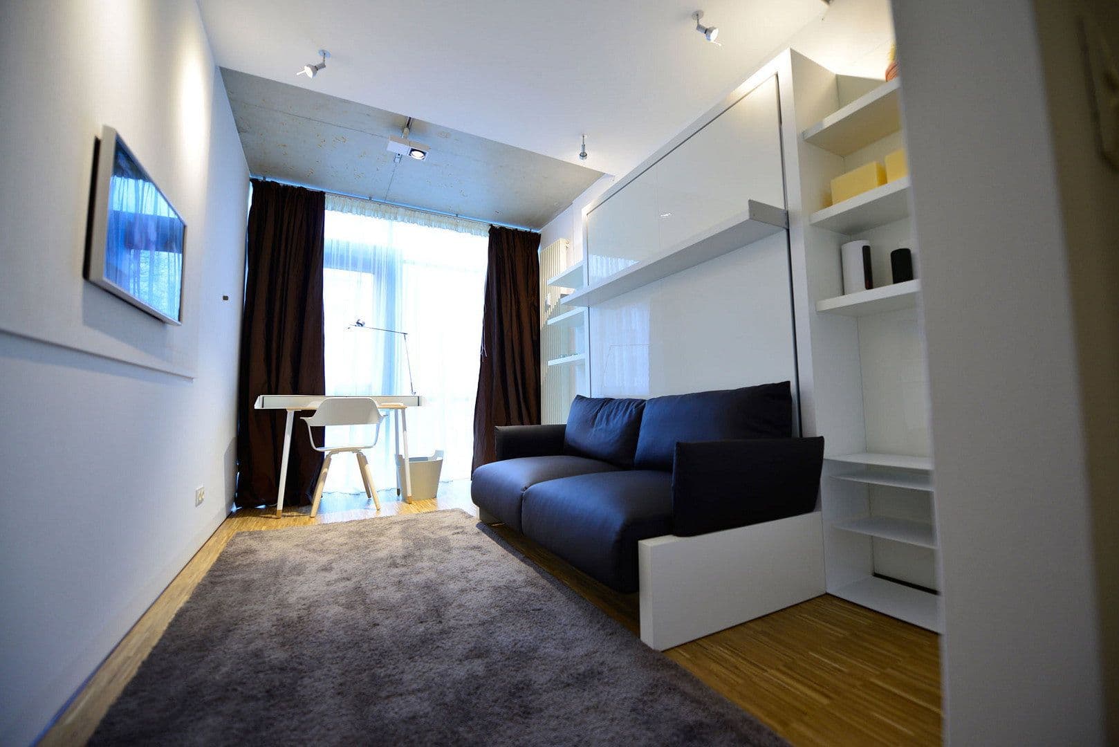 Pronájem bytu 1+kk 36 m², Köln, Severní Porýní-Vestfálsko Pronájem bytu 1+kk 36 m², Köln, Severní Porýní-Vestfálsko