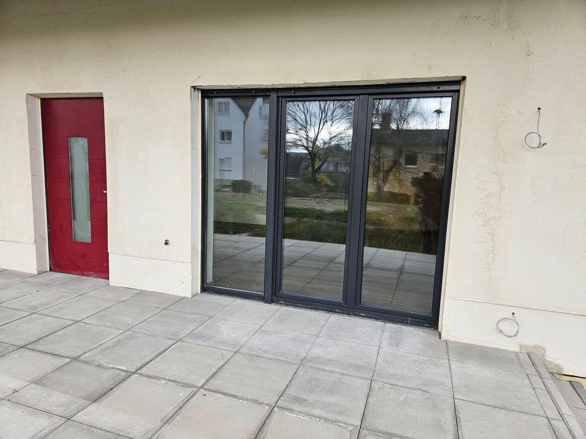 Pronájem bytu 3+1 84 m², Freiherr-vom-Stein-Platz 2, Eisenberg (Pfalz), Porýní-Falc Pronájem bytu 3+1 84 m², Freiherr-vom-Stein-Platz 2, Eisenberg (Pfalz), Porýní-Falc