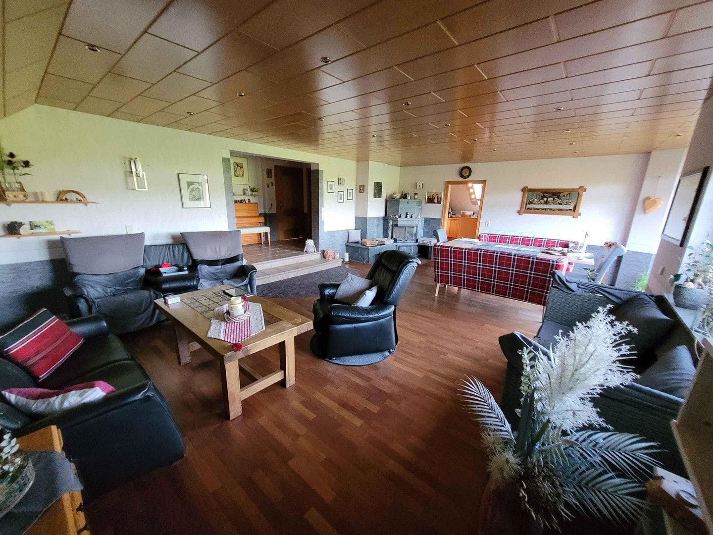 Prodej domu 311 m², pozemek 658 m², Kiebitzweg 12, Cottbus, Braniborsko Prodej domu 311 m², pozemek 658 m², Kiebitzweg 12, Cottbus, Braniborsko