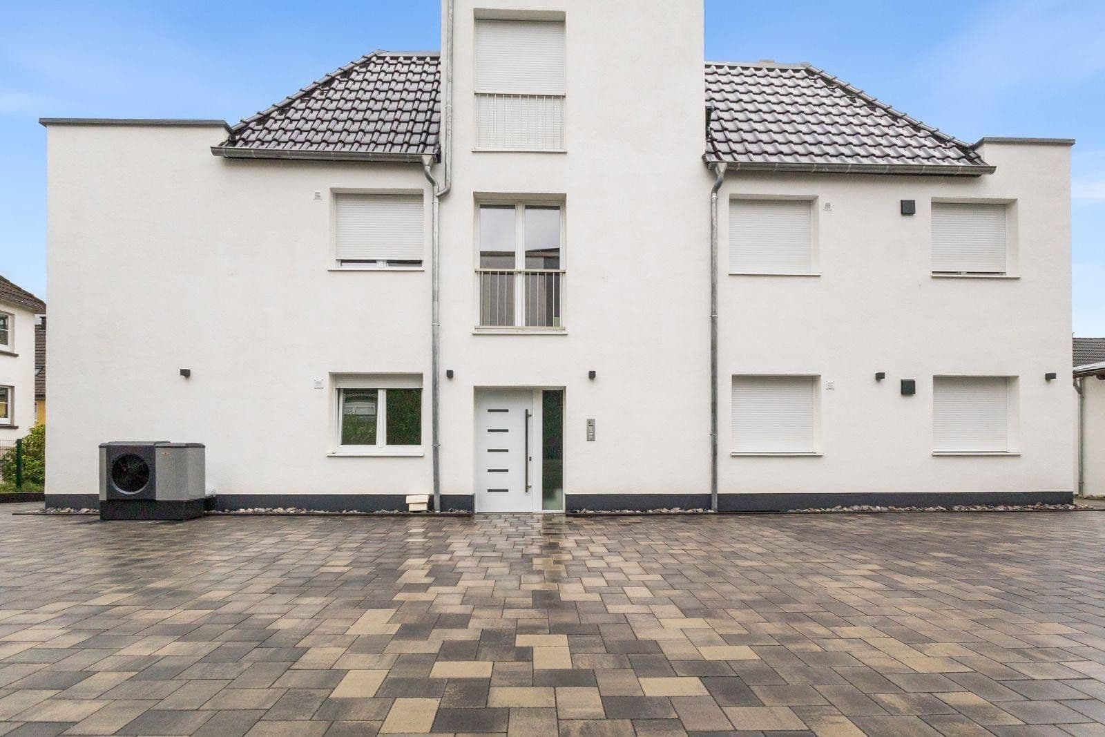 Pronájem bytu 2+1 50 m², Attendorn, Severní Porýní-Vestfálsko Pronájem bytu 2+1 50 m², Attendorn, Severní Porýní-Vestfálsko