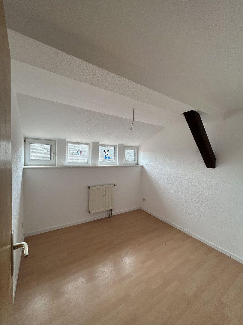 Pronájem bytu 4+1 79 m², Luisenstr. 15, Zhořelec, Sasko Pronájem bytu 4+1 79 m², Luisenstr. 15, Zhořelec, Sasko