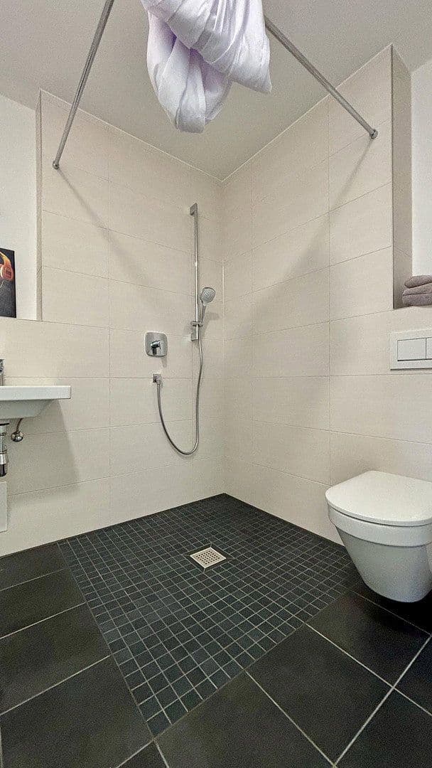 Pronájem bytu 1+1 27 m², Rebhuhnstr. 11, Augsburg, Bavorsko Pronájem bytu 1+1 27 m², Rebhuhnstr. 11, Augsburg, Bavorsko