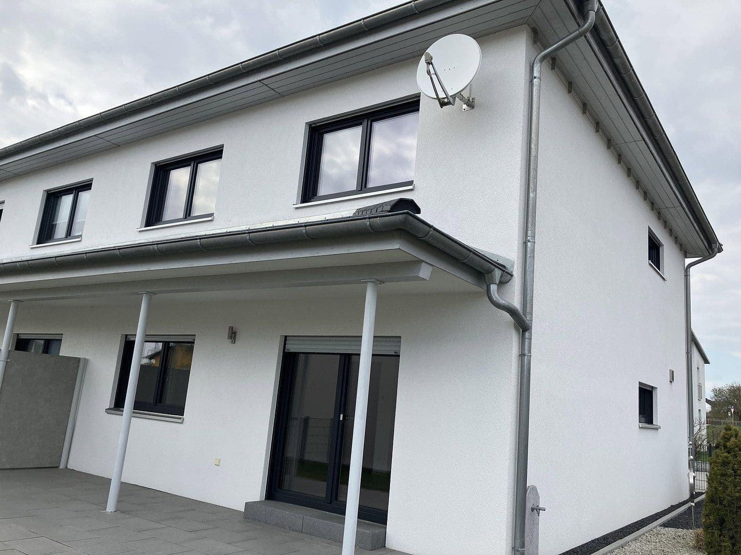 Pronájem domu 120 m², pozemek 320 m², Irchenrieth, Bavorsko Pronájem domu 120 m², pozemek 320 m², Irchenrieth, Bavorsko