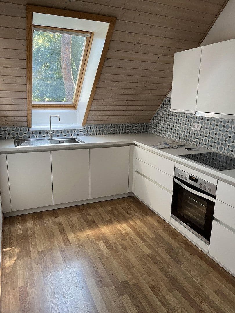 Prodej domu 269 m², pozemek 734 m², Glienicke/Nordbahn, Braniborsko Prodej domu 269 m², pozemek 734 m², Glienicke/Nordbahn, Braniborsko