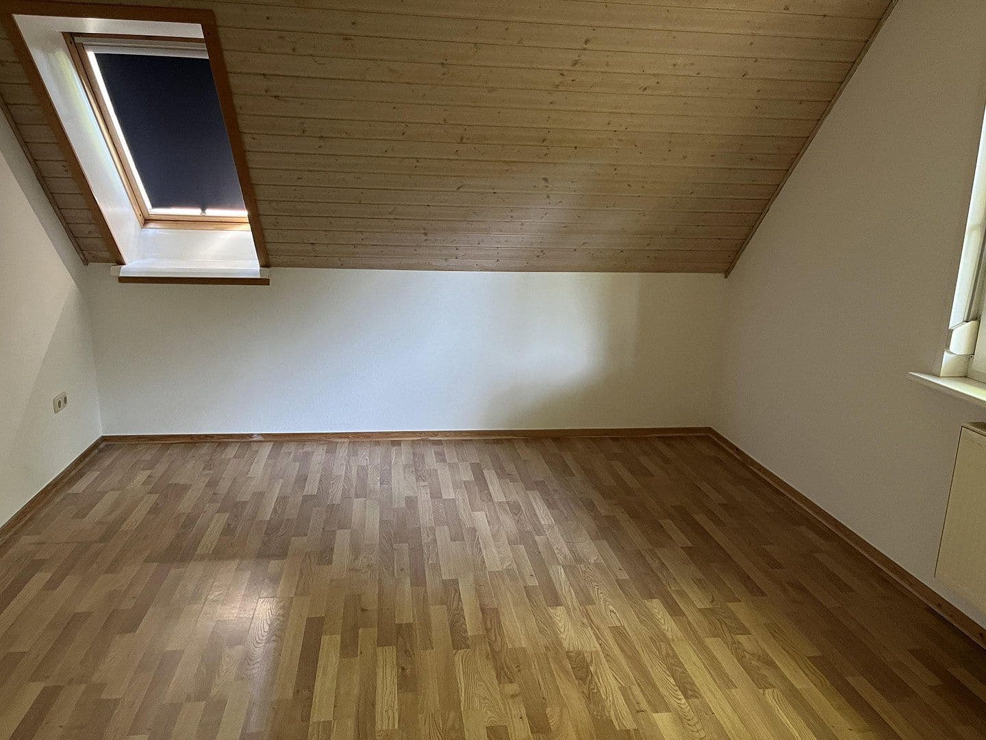 Prodej domu 269 m², pozemek 734 m², Glienicke/Nordbahn, Braniborsko Prodej domu 269 m², pozemek 734 m², Glienicke/Nordbahn, Braniborsko