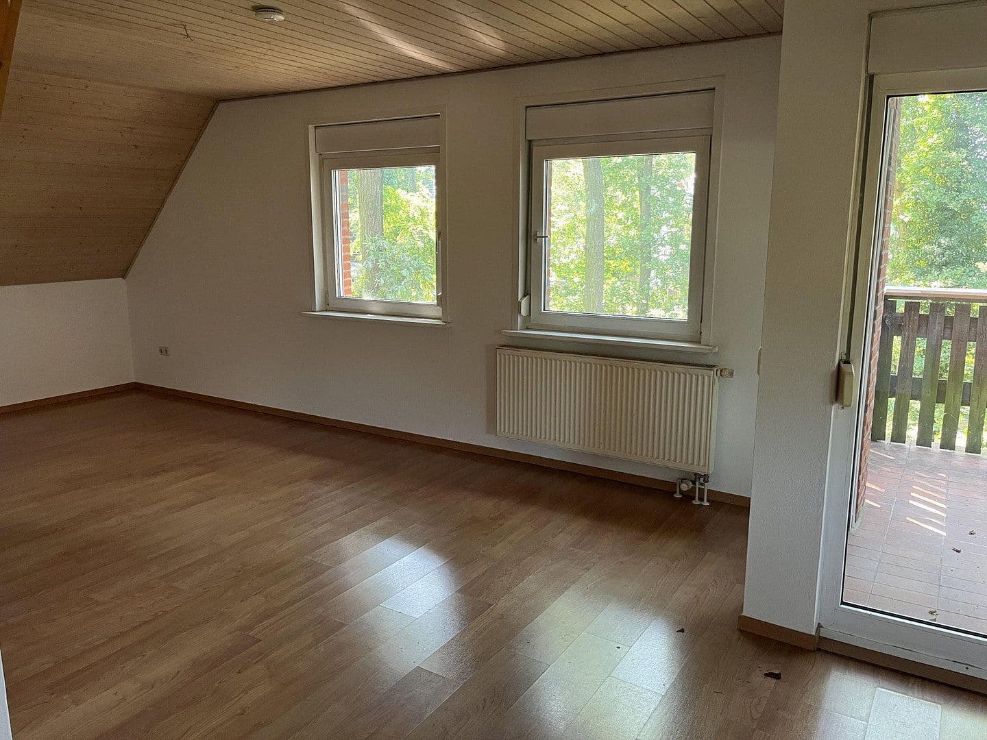 Prodej domu 269 m², pozemek 734 m², Glienicke/Nordbahn, Braniborsko Prodej domu 269 m², pozemek 734 m², Glienicke/Nordbahn, Braniborsko