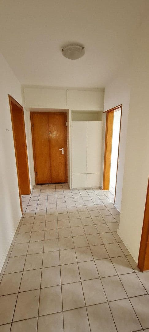 Pronájem bytu 3+1 75 m², Hannover, Dolní Sasko Pronájem bytu 3+1 75 m², Hannover, Dolní Sasko