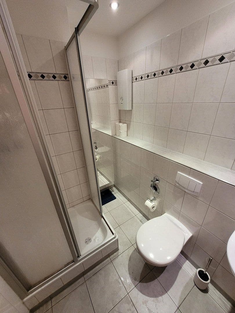 Pronájem bytu 1+1 33 m², Fischertal 34, Wuppertal, Severní Porýní-Vestfálsko Pronájem bytu 1+1 33 m², Fischertal 34, Wuppertal, Severní Porýní-Vestfálsko