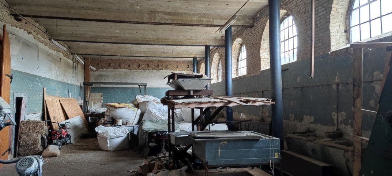 Prodej nebytového prostoru 53.000 m², Klocksin, Mecklenburg-Vorpommern Prodej nebytového prostoru 53.000 m², Klocksin, Mecklenburg-Vorpommern