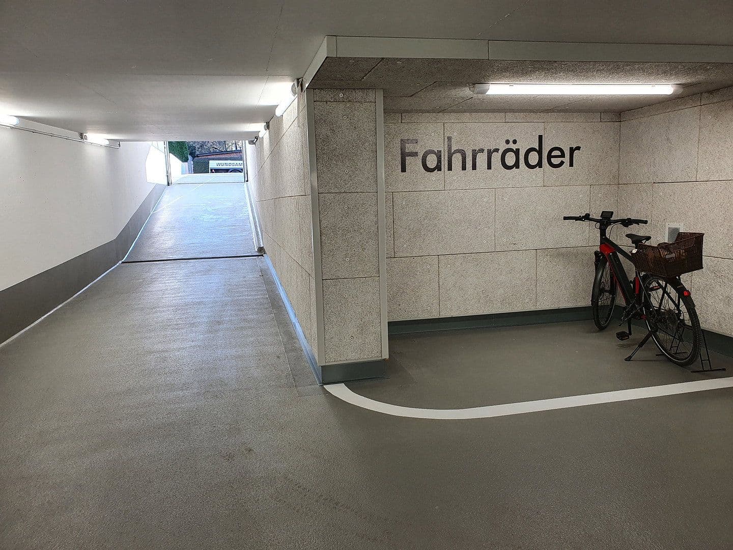 Pronájem bytu 2+1 60 m², Siegmund-Schacky-Str. 15, München, Bavorsko Pronájem bytu 2+1 60 m², Siegmund-Schacky-Str. 15, München, Bavorsko