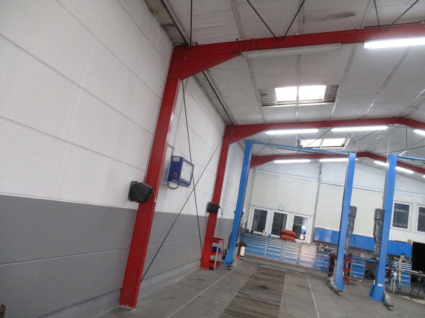 Pronájem nebytového prostoru 1.400 m², Berlin, Berlín Pronájem nebytového prostoru 1.400 m², Berlin, Berlín