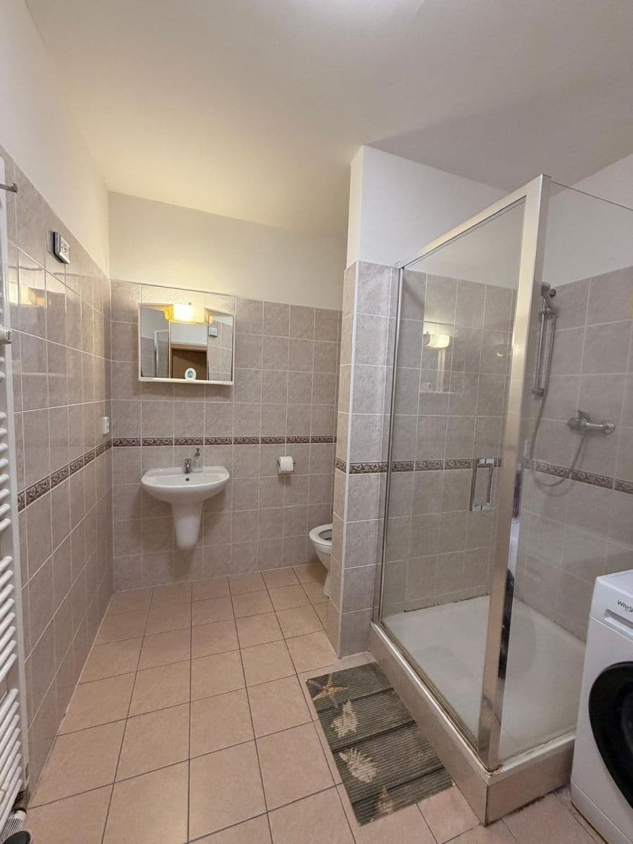 Pronájem bytu 2+kk 49 m², Přemyslova, Kralupy nad Vltavou, Středočeský kraj Pronájem bytu 2+kk 49 m², Přemyslova, Kralupy nad Vltavou, Středočeský kraj