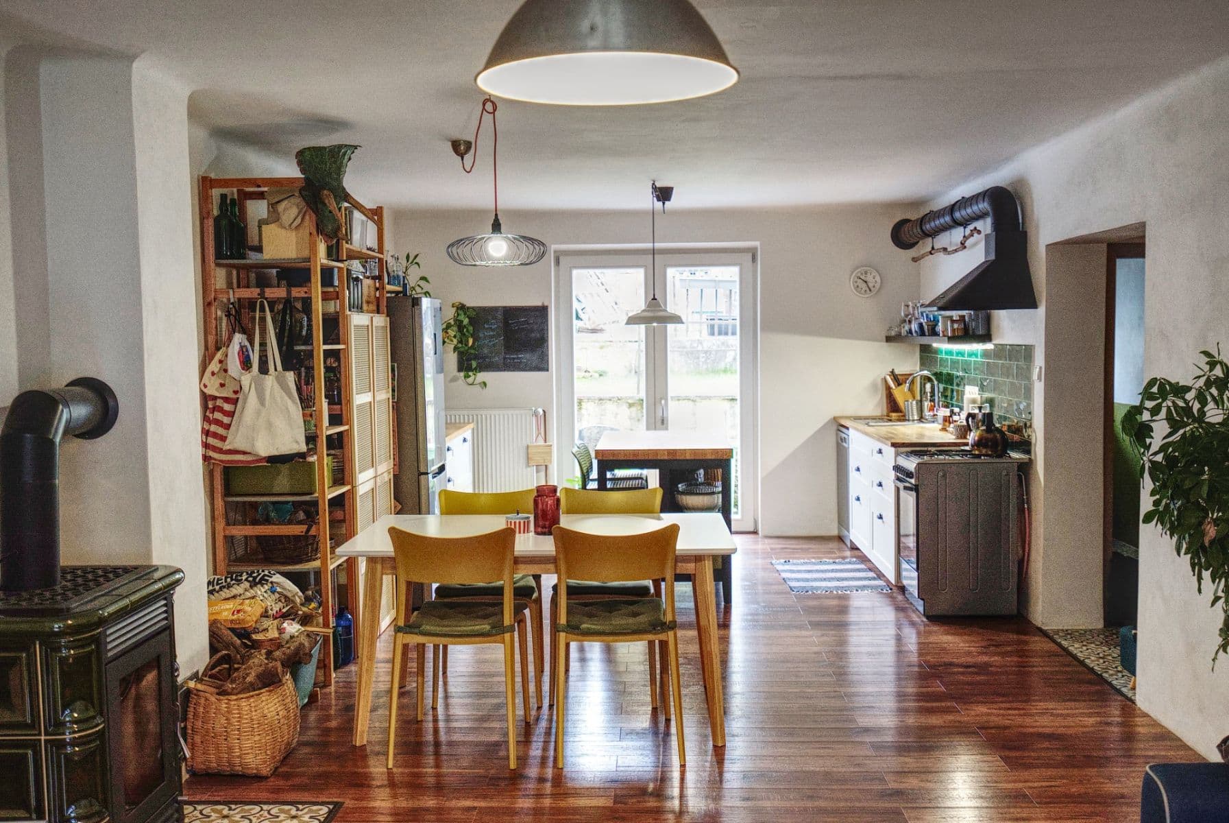 Prodej domu 135 m², pozemek 1.182 m², Hvězdonice, Středočeský kraj Prodej domu 135 m², pozemek 1.182 m², Hvězdonice, Středočeský kraj