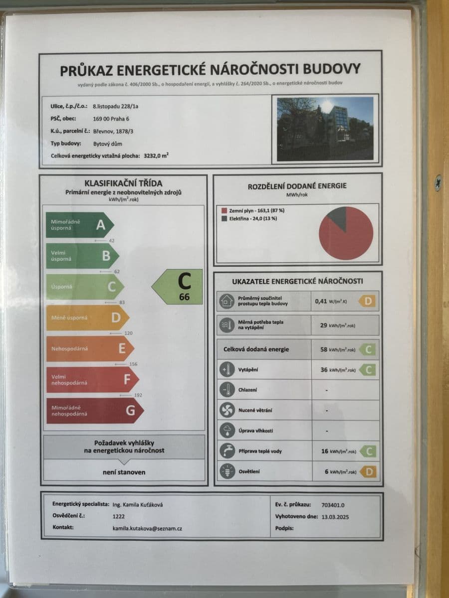 Prodej bytu 2+kk 52 m², 8. listopadu, Praha, Praha Prodej bytu 2+kk 52 m², 8. listopadu, Praha, Praha